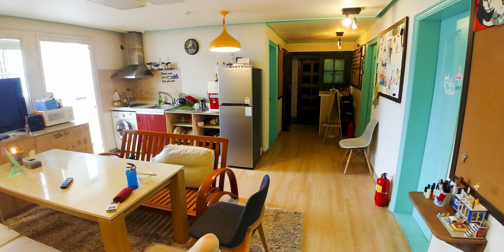 Fun Fun Stay Guesthouse Séoul Extérieur photo